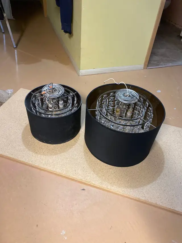 2 Ceiling lights547050381158666246