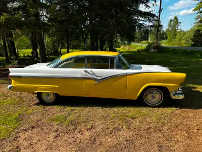 1956 Ford Victoria 351 cu. in auto Good condition $22,000 Kms are not correct, call for accurate mil...