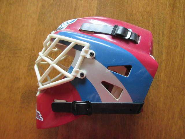 Colorado Avalanche Goalie Mask in Arts & Collectibles in Oshawa / Durham Region - Image 3