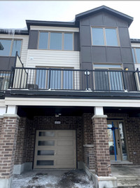 Ottawa east 2 bedroom 2.5 bathroom townhouse