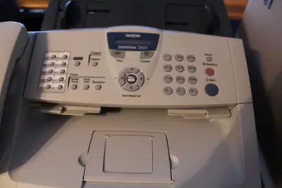 Brother IntelliFAX 2820  Fax/printer/copier  Tel;438 403-8466, View more