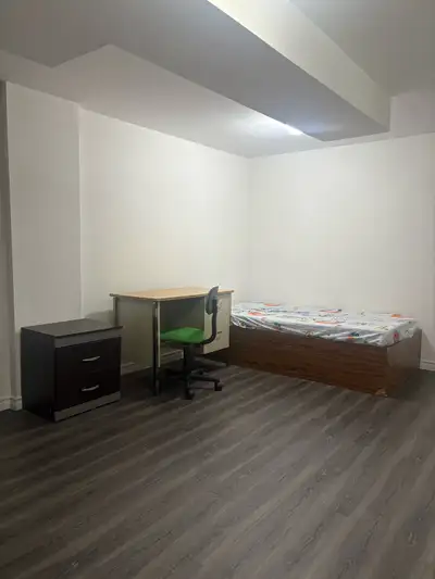 room for rent