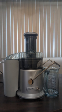 Home Appliances: Breville Juice Fountain Plus Juicer