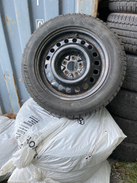 17” Hyundai Kona rims with 225-60-17 Starfire winter tires