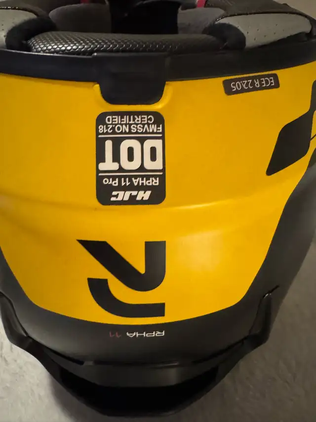 motorcycle helmet in Sport Bikes in Calgary - Image 6