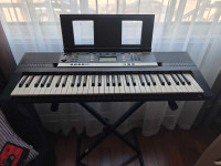 Yamaha PSR-E243 Keyboard Piano