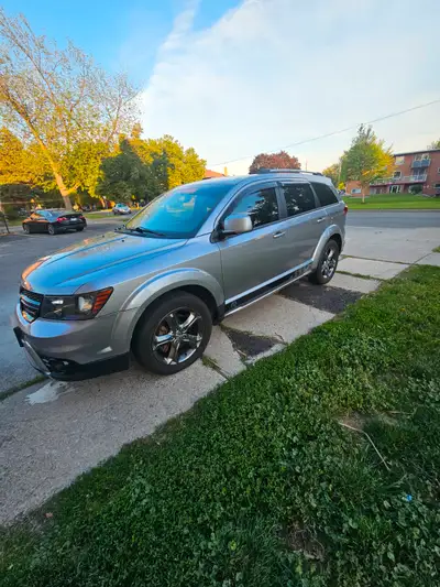2015 Dodge Journey Crossroad, runs and drives great A/C blows cold air, several new parts, low km at...