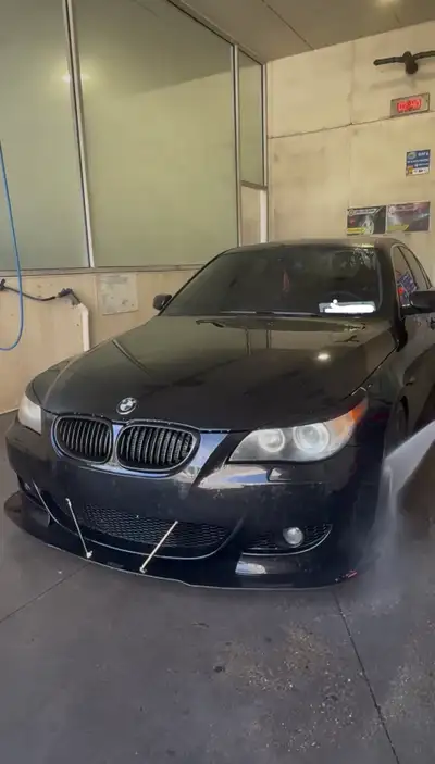 Selling my 2007 bmw 530xi(all wheel drive) runs and drives i have owned it for about 9-10 years so i...