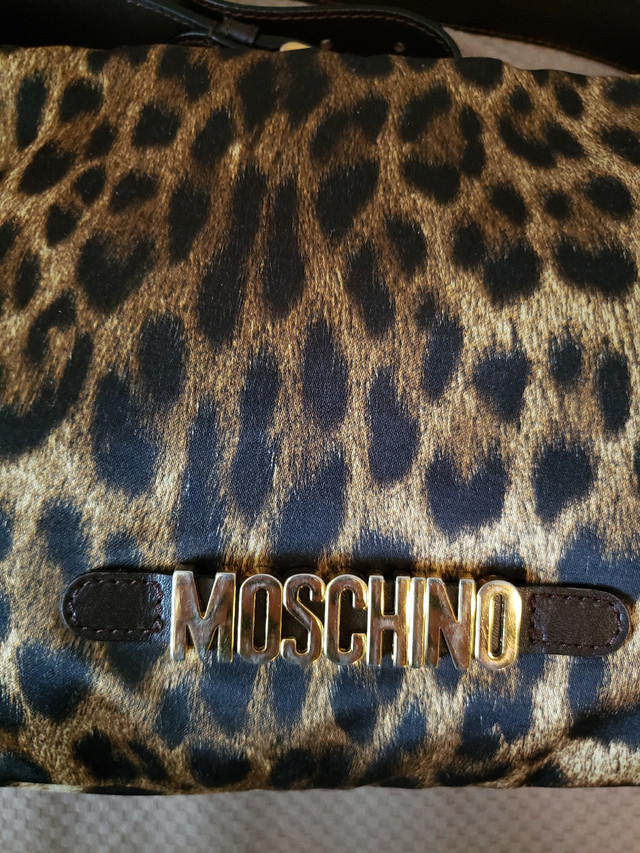 Moschino Leather and Nylon Handbag in Women's - Bags & Wallets in Barrie - Image 3