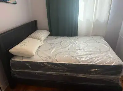 Queen Mattress neuf, View more