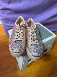 Aldo pink shoes