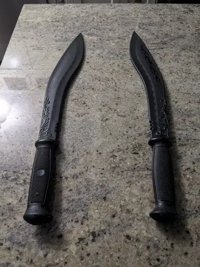 2 HEAVY DUTY PLASTIC SWORDS GOOD QUALITY, View more
