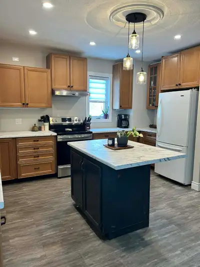 Weekly Room Rental – Teeswater, ON $275/week – All Utilities Included Looking for a clean, comfortab...