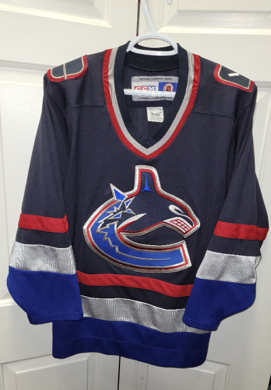Canucks Orca 2000 jersey/ Fedrov Russian jersey in Arts & Collectibles in Red Deer