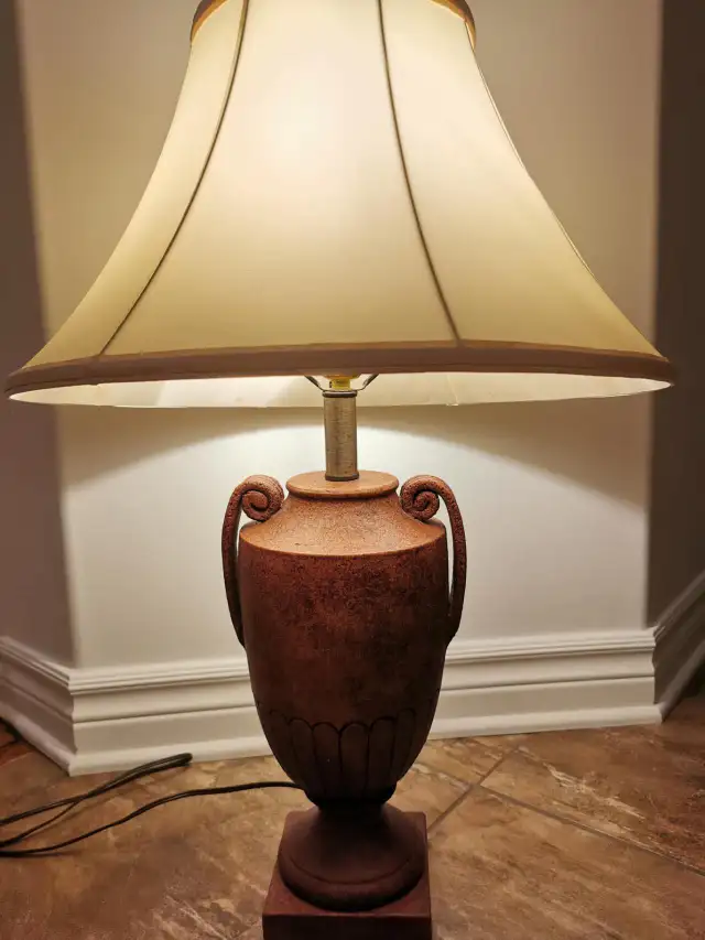 Rare Vintage Clay / Pottery Lamp in Other in Ottawa - Image 2