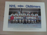 TORONTO NHL OLDTIMERS Team Photo.