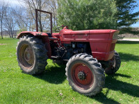 Universal 445 DT 4x4 tractor