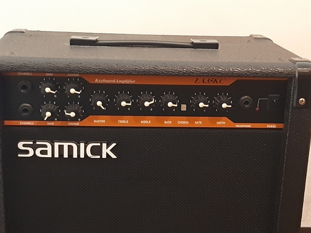 Samick LA35KC Keyboard Amp in Amps & Pedals in City of Toronto - Image 2