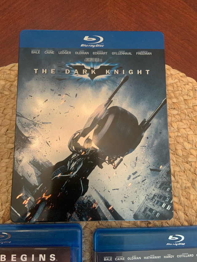 THE DARK NIGHT BLUE-RAY DISCS ! THREE DISCS• ONE TRIPLE DISCS in CDs, DVDs & Blu-ray in Mississauga / Peel Region - Image 2