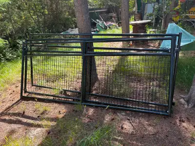Fence gates, View more