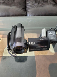 Sony HDR-XR520V Camcorder