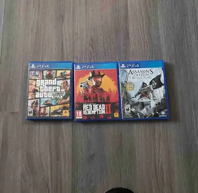Selling 3 ps4 games gta includes the map.40$ for all or 20$ for one