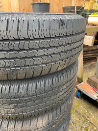 4 truck tires - 1500 / F150 - great condition
