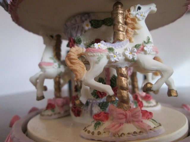 New, in box.Toy,Musical Birthstone Carousel by REGAL in Toys in Kingston - Image 4