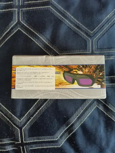 Auto dimming Welding Goggles, View more