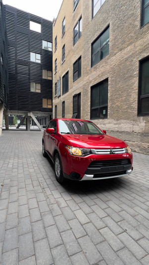 2015 Mitsubishi Outlander ES