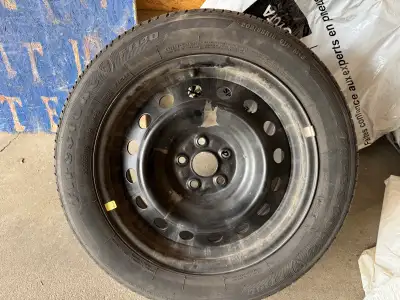I am offering a set of Firestone all-season tires with a size of 205/55R16, perfect condition, this...