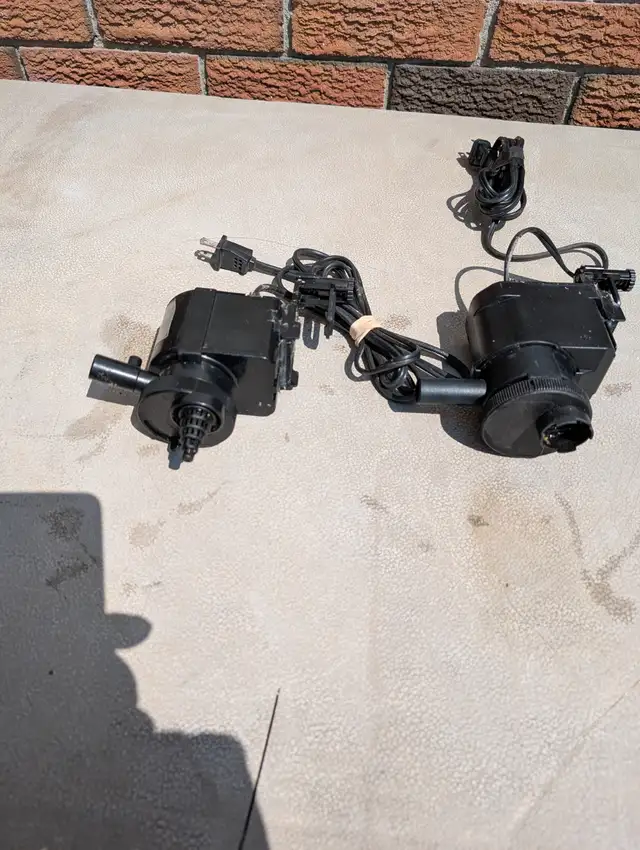 AQUARIUM SUBMERSIBLE WATER POWER HEAD in Fish for Rehoming in London - Image 3