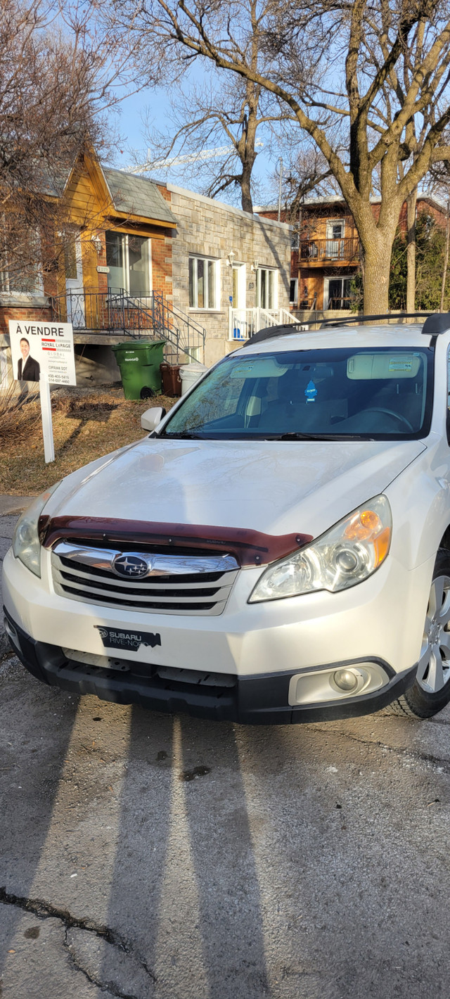 VOITURE SUBARU OUTBACK dans Autos et camions  à Ville de Montréal - Image 2