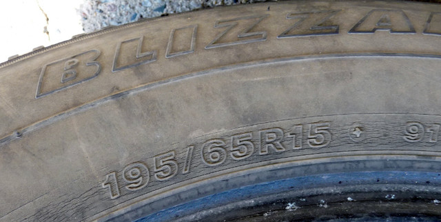 4 Bridgestone Blizzak winter tires  P195/70R15, $100 in Tires & Rims in Saskatoon - Image 4