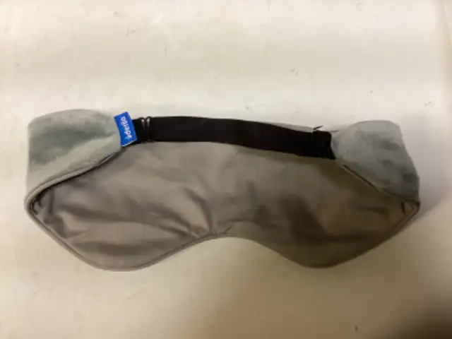Derila Weighted Eye Mask in Health & Special Needs in City of Halifax - Image 5