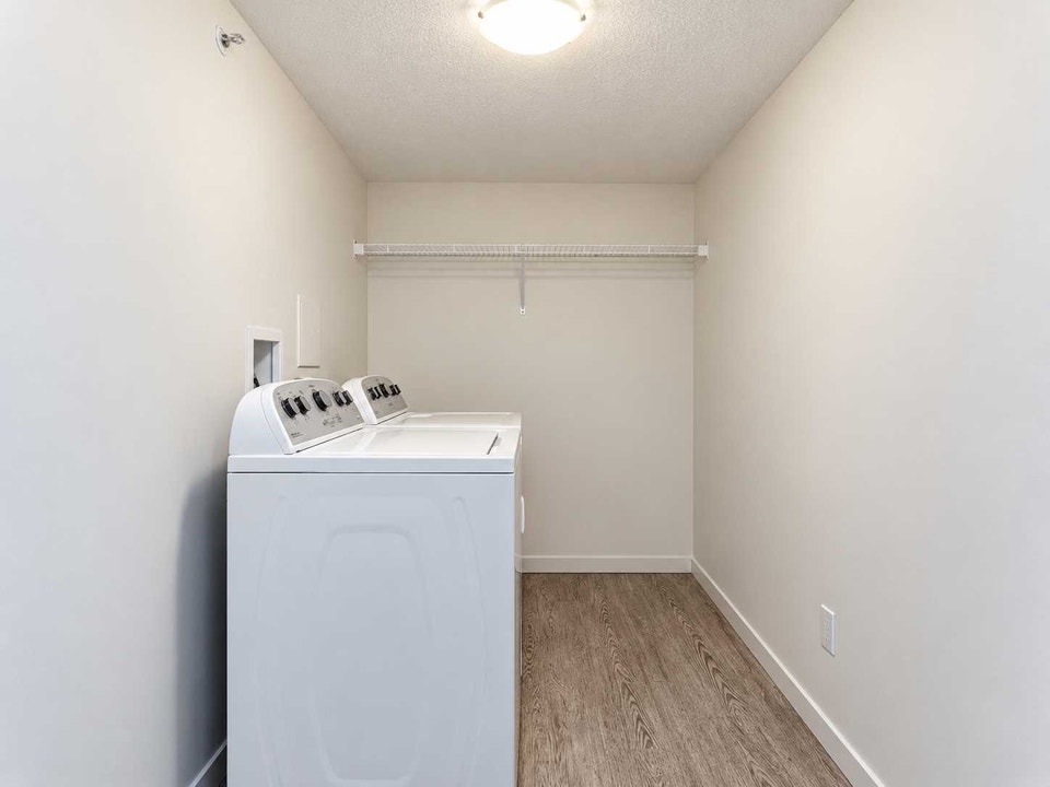Spacious 2 Bed + 1 Bath Condo 5