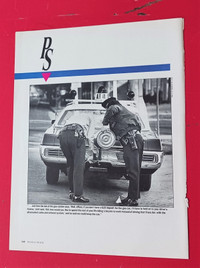 80s MAGAZINE PICTURE - COP CAR OUT OF GAS POLICE OFFICERS RETRO