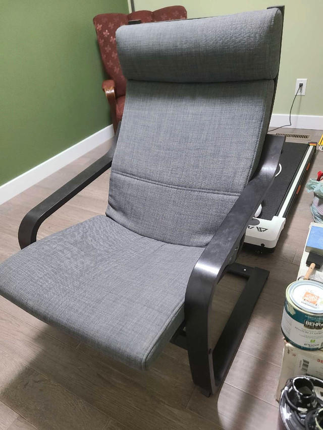 Chair For Sale in Chairs & Recliners in Strathcona County - Image 2