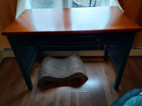 Desk and matching File Cabinet 