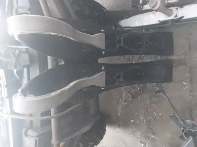 CURVE SKIS YAMAHA VECTOR, View more