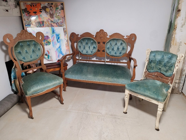 Ensemble fauteuil antique dans Sofas et futons  à Longueuil/Rive Sud