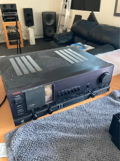 Luxman LV-105 Japanese Tube MOSFET Integrated Stereo Amplifier, View more