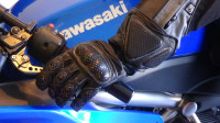 MOTORCYCLE LEATHER GLOVES