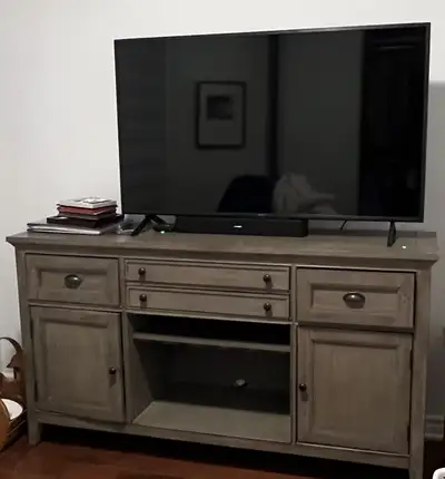 Dresser like new, View more