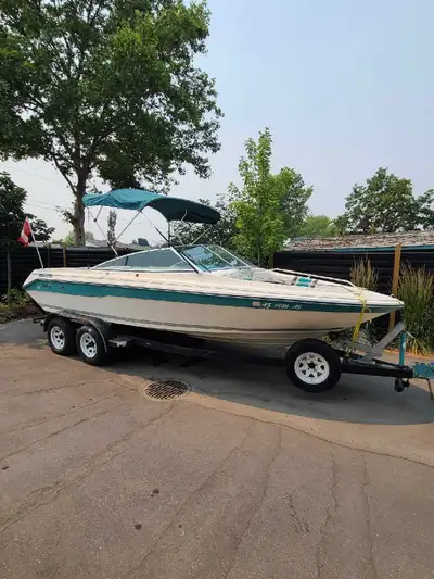1990 Searay Sundancer 21 foot bowrider, 5.2 Mercury. Owned 4 years, did not use last season due to h...