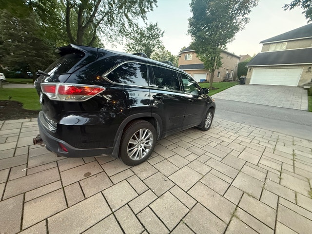 Toyota Highlander 2015 XLE — photo 4