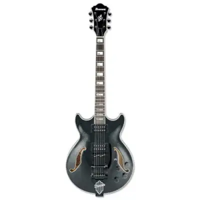 In great condition. Selling because it’s not my main guitar.