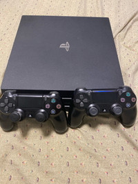 Ps 4 with 2 controllers and wires also with games