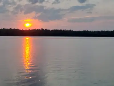 NO WEEKLY OR MONTHLY RENTALS. FULL SEASON ONLY. NOT FOR SALE. Spend your summer in a peaceful countr...