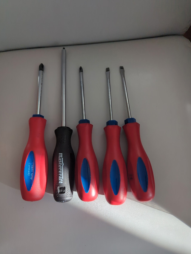 5-Slotted/Phillips and square Screwdriver in Hand Tools in Mississauga / Peel Region